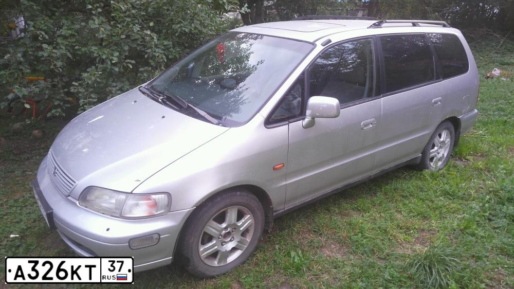 Фото автомобиля HONDA SHUTTLE, 1995 — госномер А326КТ37. Цвет: СЕРЕБРИСТЫЙ