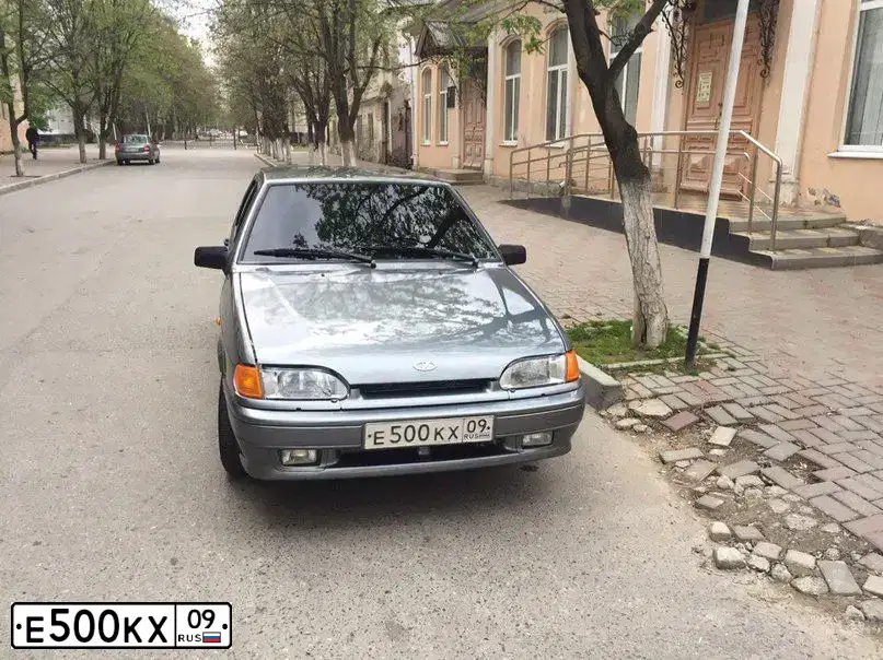 Фото автомобиля LADA 2114 SAMARA, 2010 — госномер Н025РН126. Цвет: СРЕДНИЙ СЕРО-ЗЕЛЕНЫЙ МЕТ.