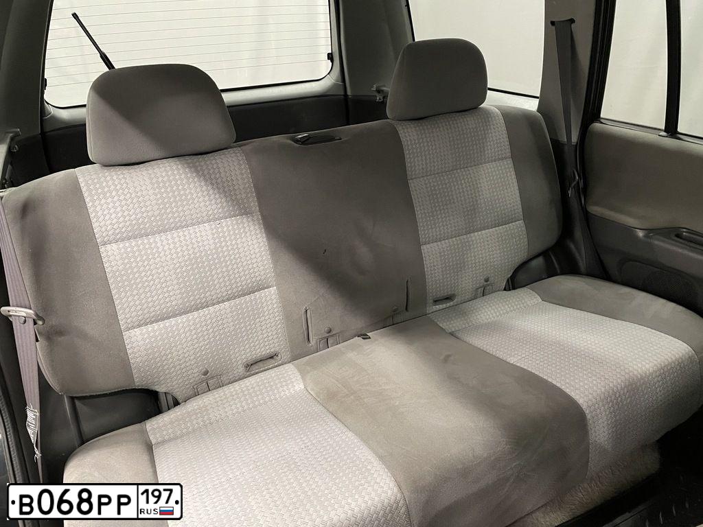 Фото автомобиля MITSUBISHI MONTERO, 2002 — госномер В299МС76. Цвет: ЧЕРНЫЙ