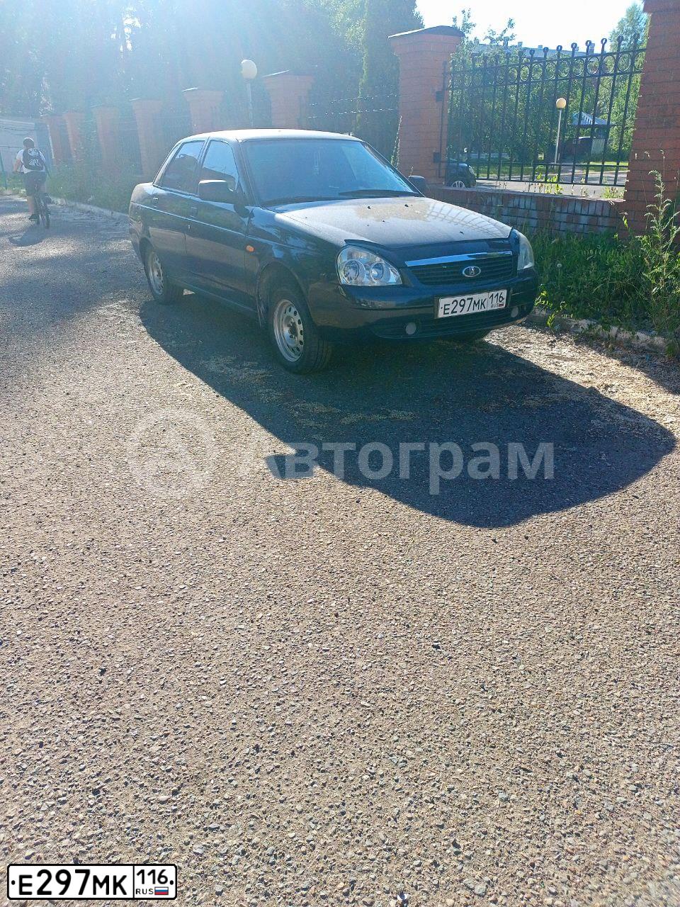 Фото автомобиля LADA PRIORA, 2007 — госномер Н217АС702. Цвет: ГРАФИТОВЫЙ МЕТАЛИК