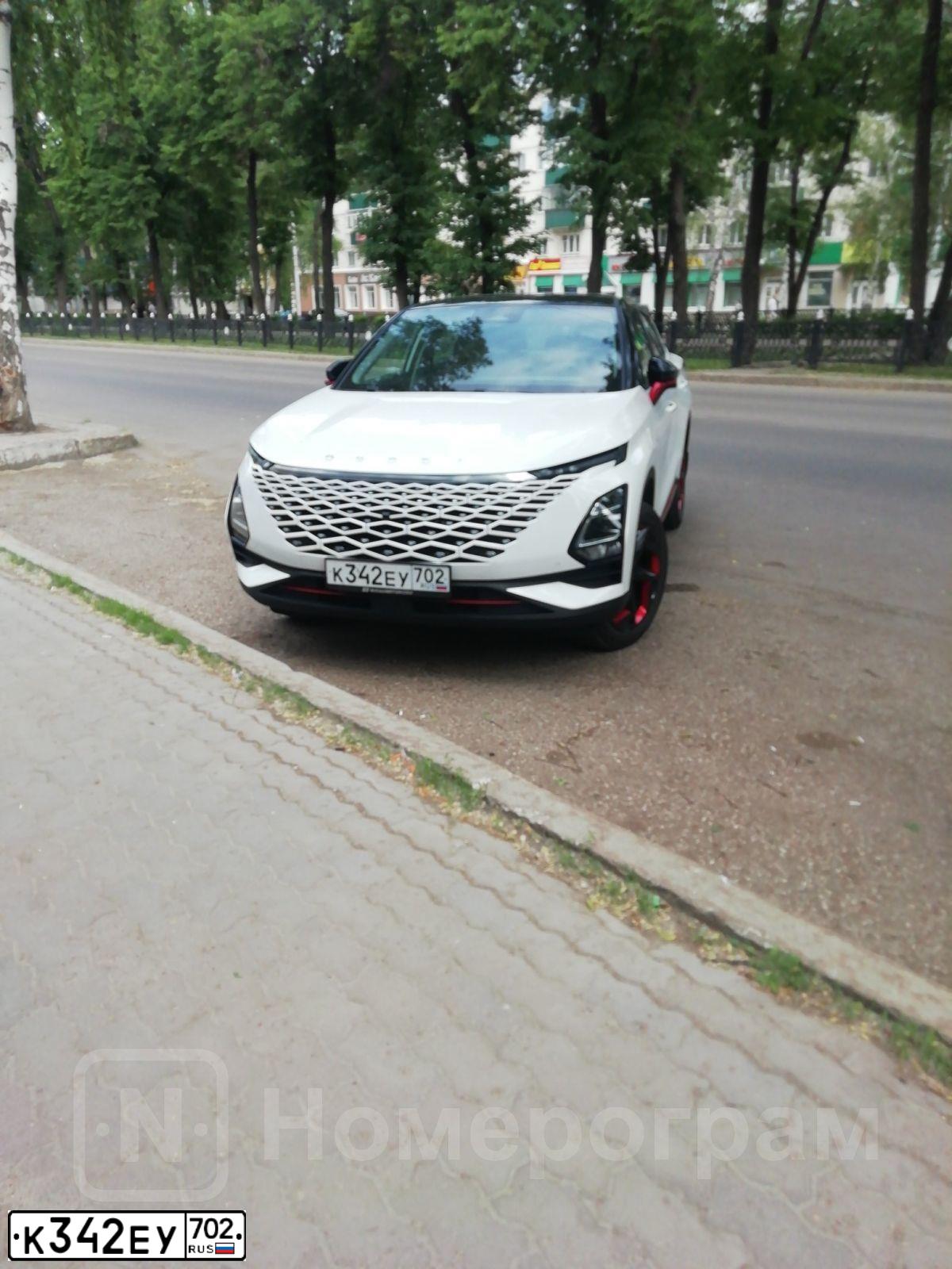 Фото автомобиля CITROEN C5, 2022 — госномер К342ЕУ702