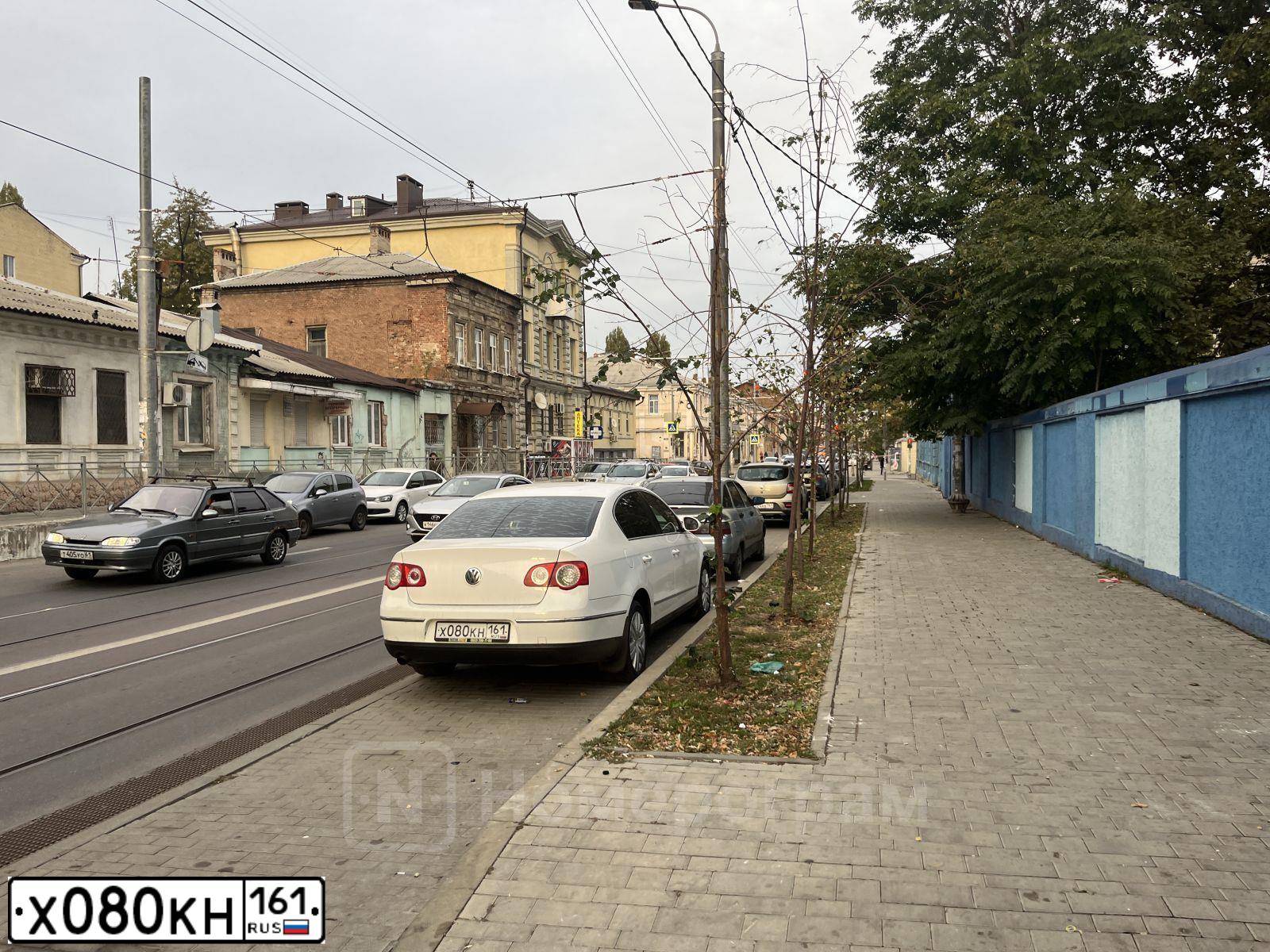 Фото автомобиля VOLKSWAGEN PASSAT, 2008 — госномер Х080КН161. Цвет: Белый