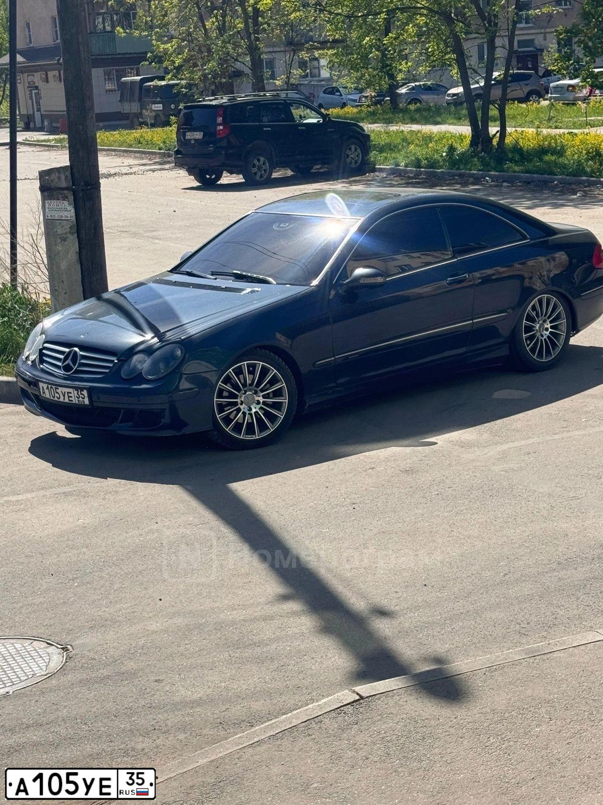 Фото автомобиля LADA 2107, 2005 — госномер А105УЕ35. Цвет: Сине-зеленый