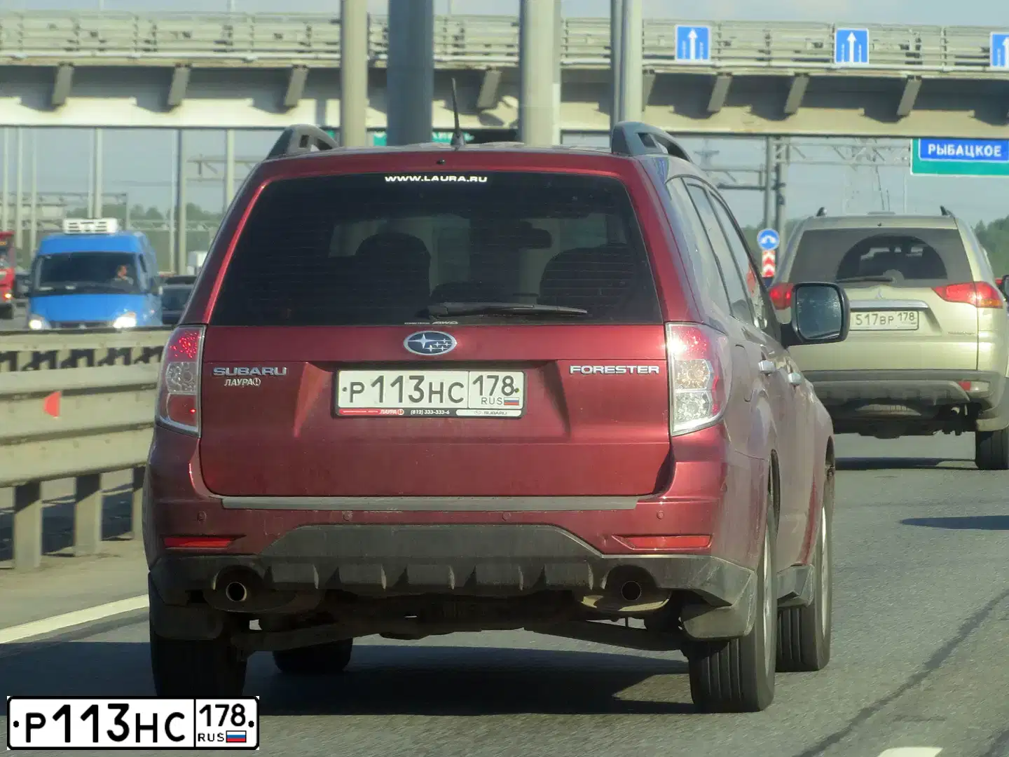 Фото автомобиля SUBARU FORESTER, 2008 — госномер У762ВЕ761. Цвет: Красный