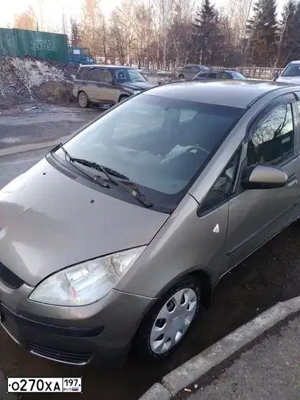 Фото автомобиля FORD FOCUS, 2012 — госномер О270ХА197. Цвет: ЧЕРНЫЙ