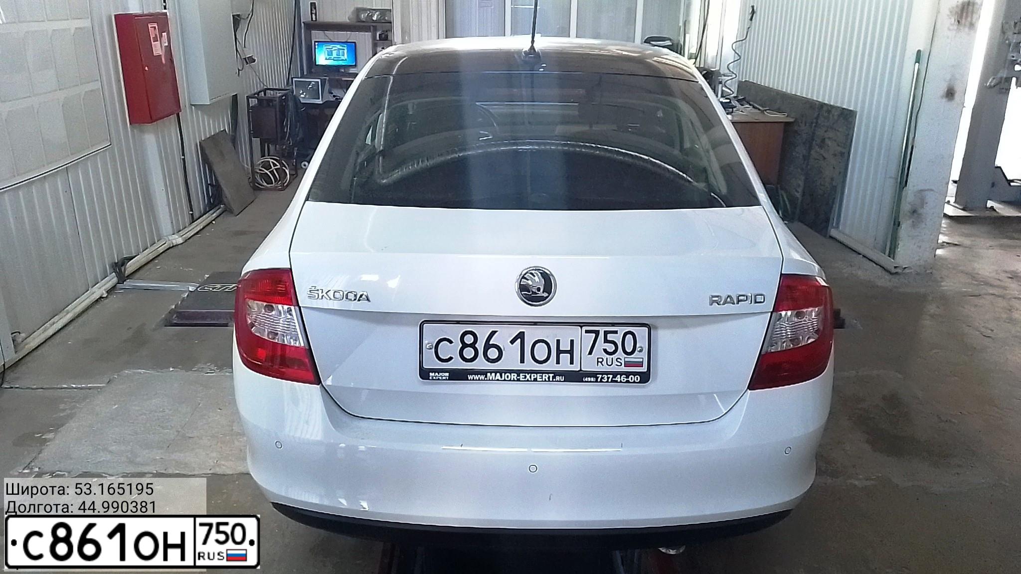 Фото автомобиля SKODA RAPID, 2017 — госномер С206КО58. Цвет: Белый