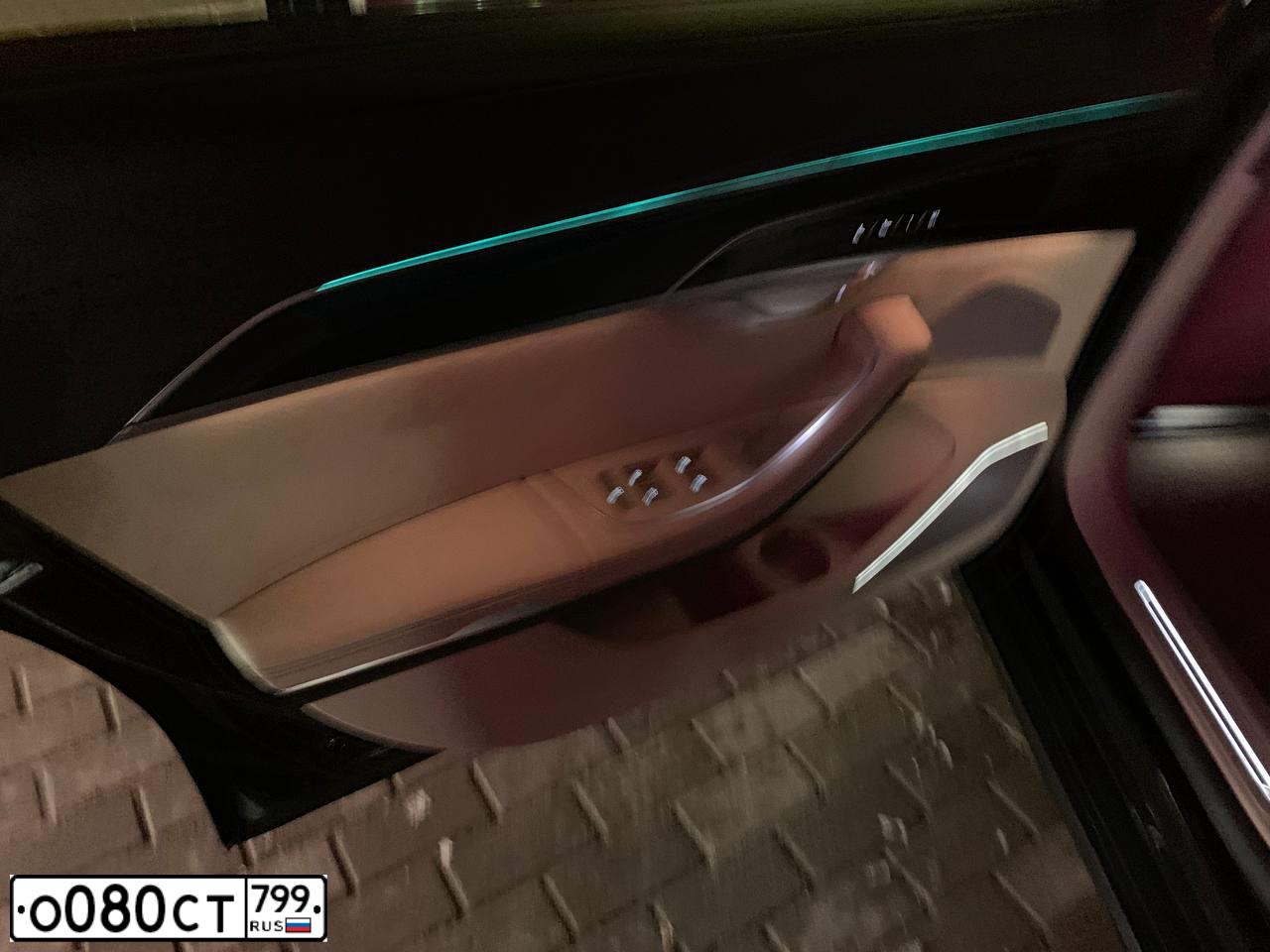 Фото автомобиля AUDI A8, 2018 — госномер О797НМ797. Цвет: ЧЕРНЫЙ