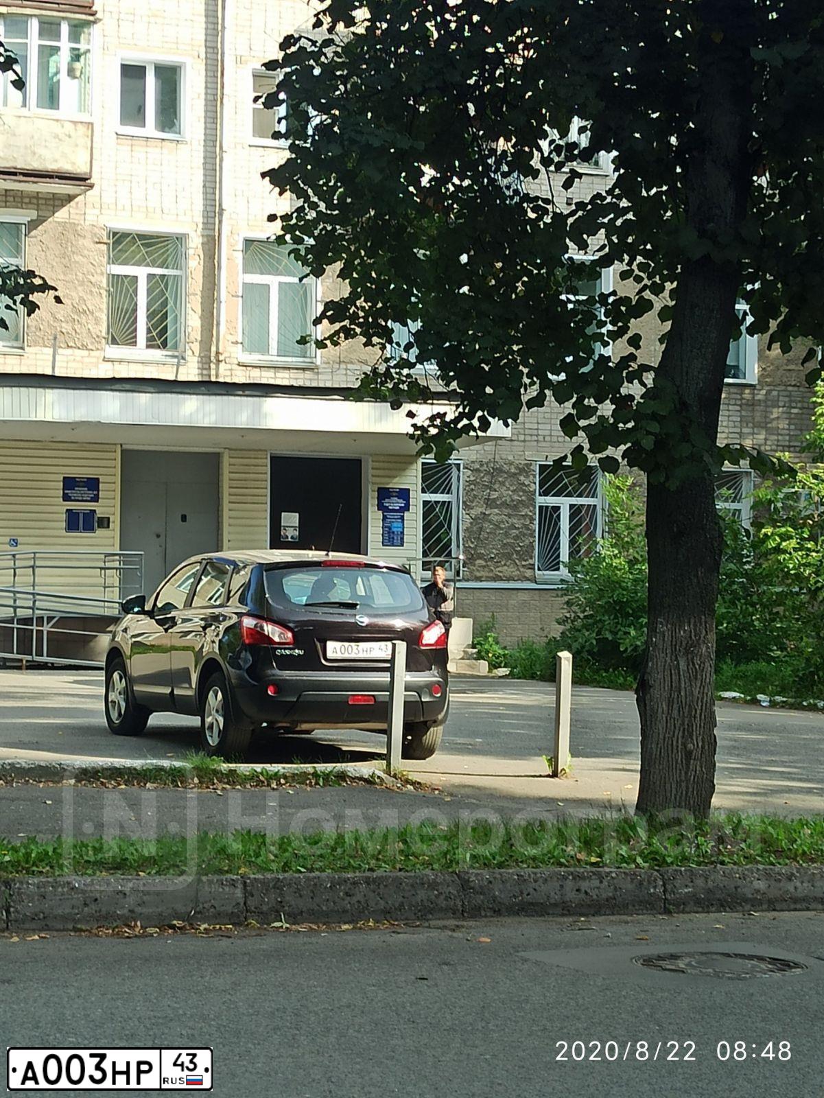 Фото автомобиля VOLKSWAGEN CC, 2010 — госномер А515РХ12. Цвет: ЧЕРНЫЙ