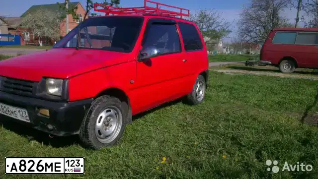 Фото автомобиля SEAZ OKA, 1994 — госномер Н189МК77. Цвет: Красный