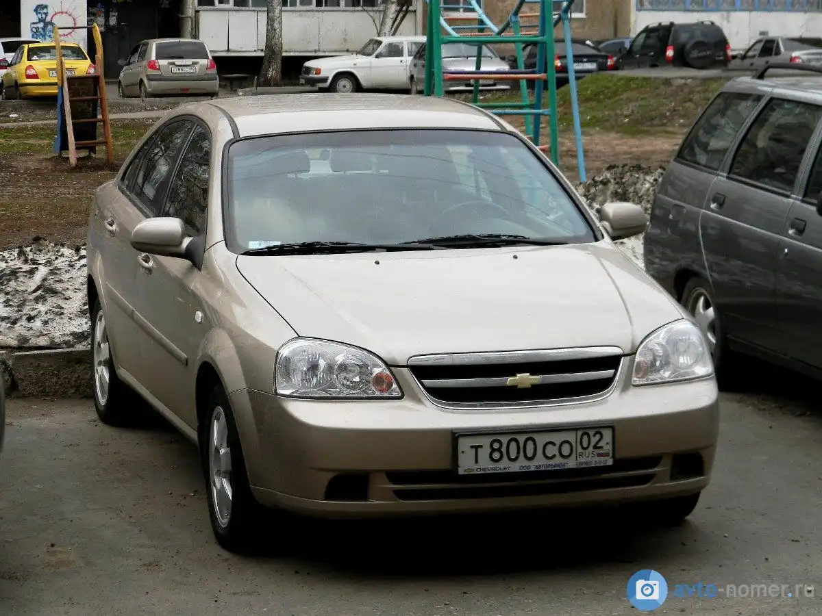 Фото автомобиля CHEVROLET LACETTI, 2007 — госномер К618АУ196. Цвет: БЕЖЕВЫЙ