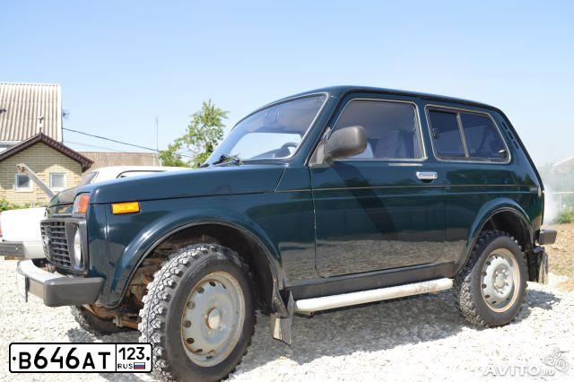 Фото автомобиля LADA 2121 NIVA, 2011 — госномер В646АТ123. Цвет: Темно-зеленый