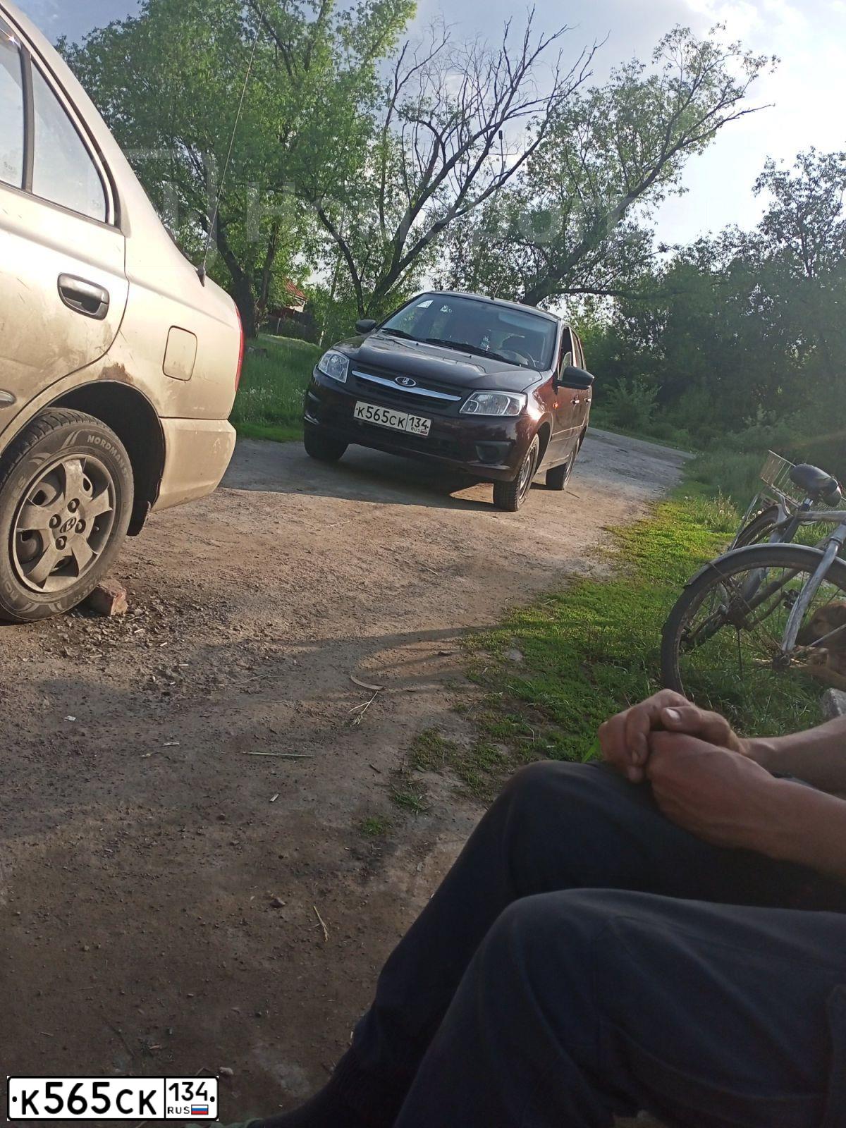 Фото автомобиля LADA 2191 GRANTA, 2015 — госномер К565СК134. Цвет: ТЕМНО ВИШНЕВЫЙ