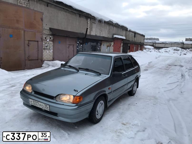 Фото автомобиля ВАЗ 21140, 2005 — госномер М821ХС35. Цвет: СРЕДНИЙ СЕРО-ЗЕЛЕН МЕТ.