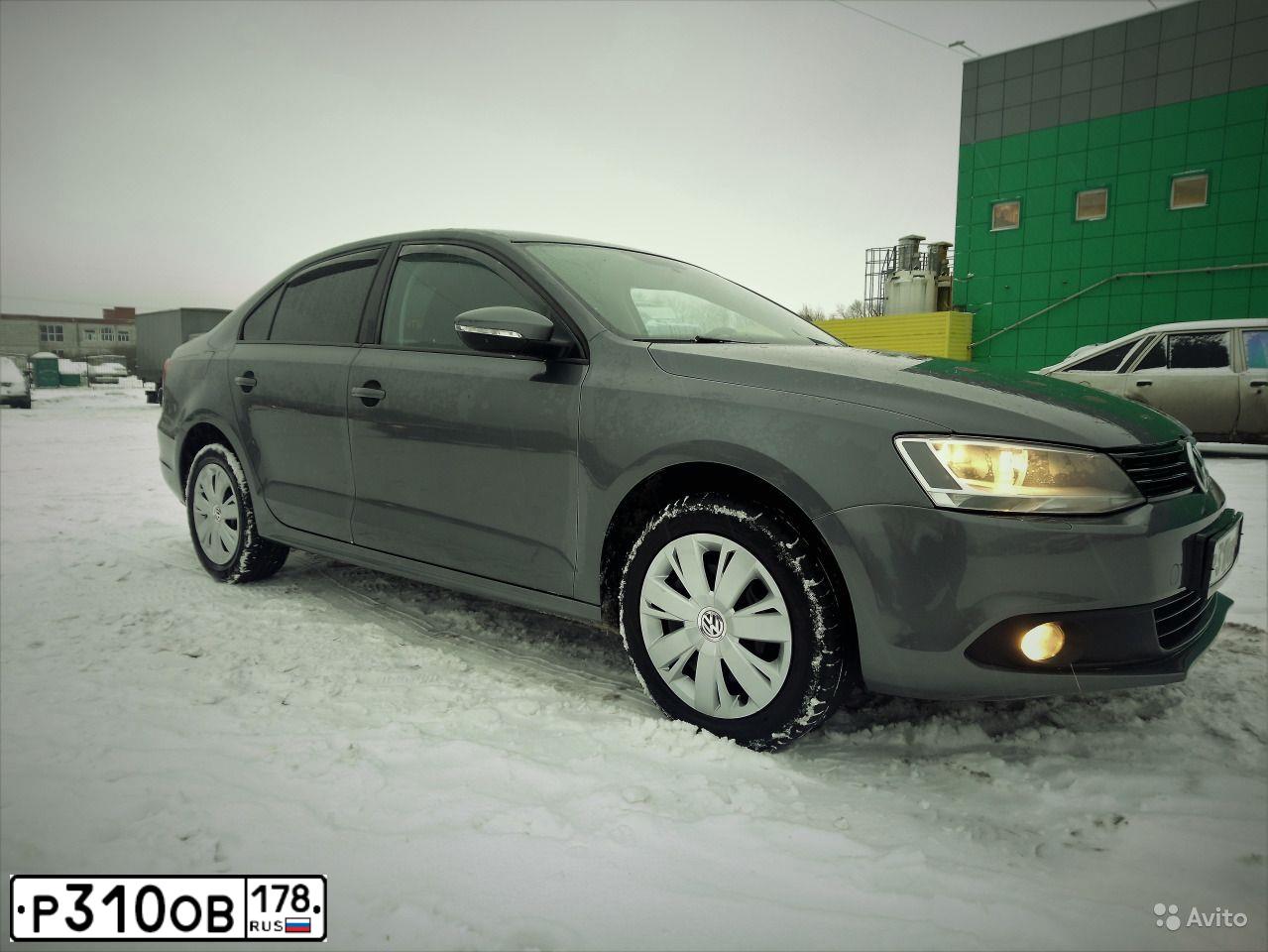 Фото автомобиля VOLKSWAGEN JETTA, 2013 — госномер Р310ОВ178. Цвет: ТЕМНО-СЕРЫЙ