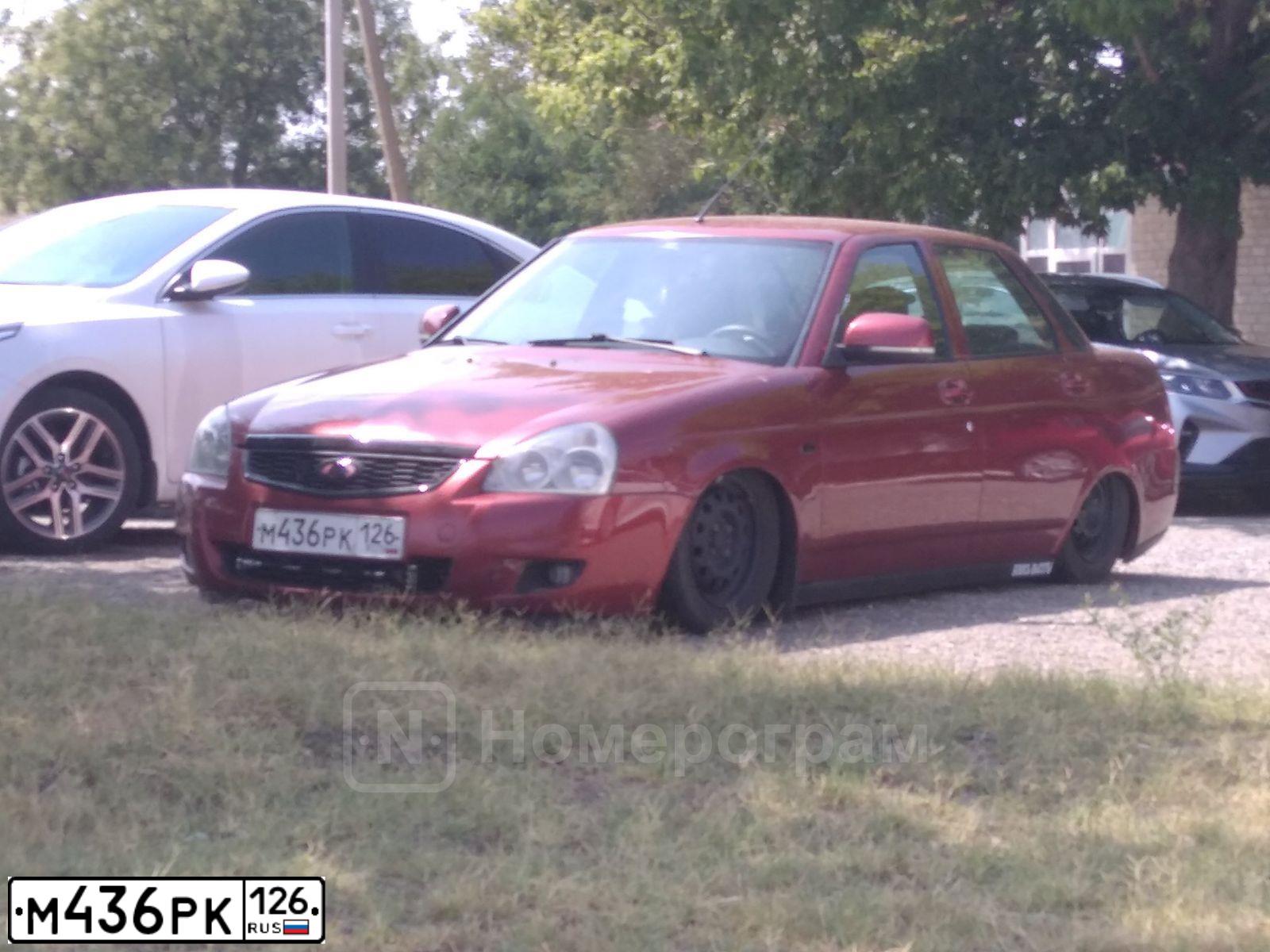 Фото автомобиля LADA 2170 PRIORA, 2017 — госномер М436РК126. Цвет: Красный