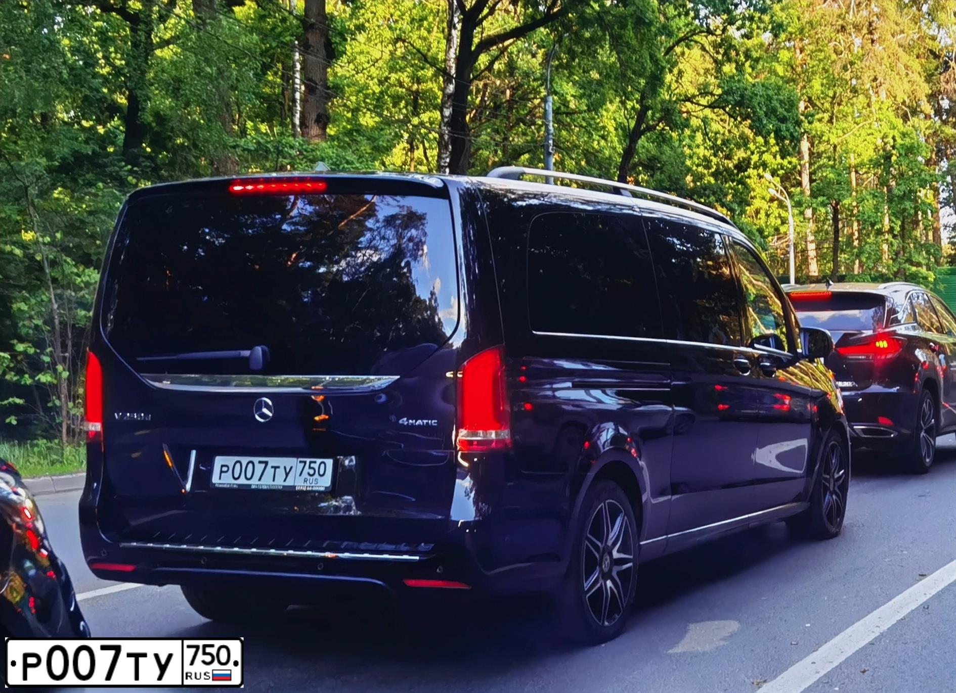 Фото автомобиля SKODA RAPID, 2017 — госномер Р007ТУ750. Цвет: БЕЛЫЙ