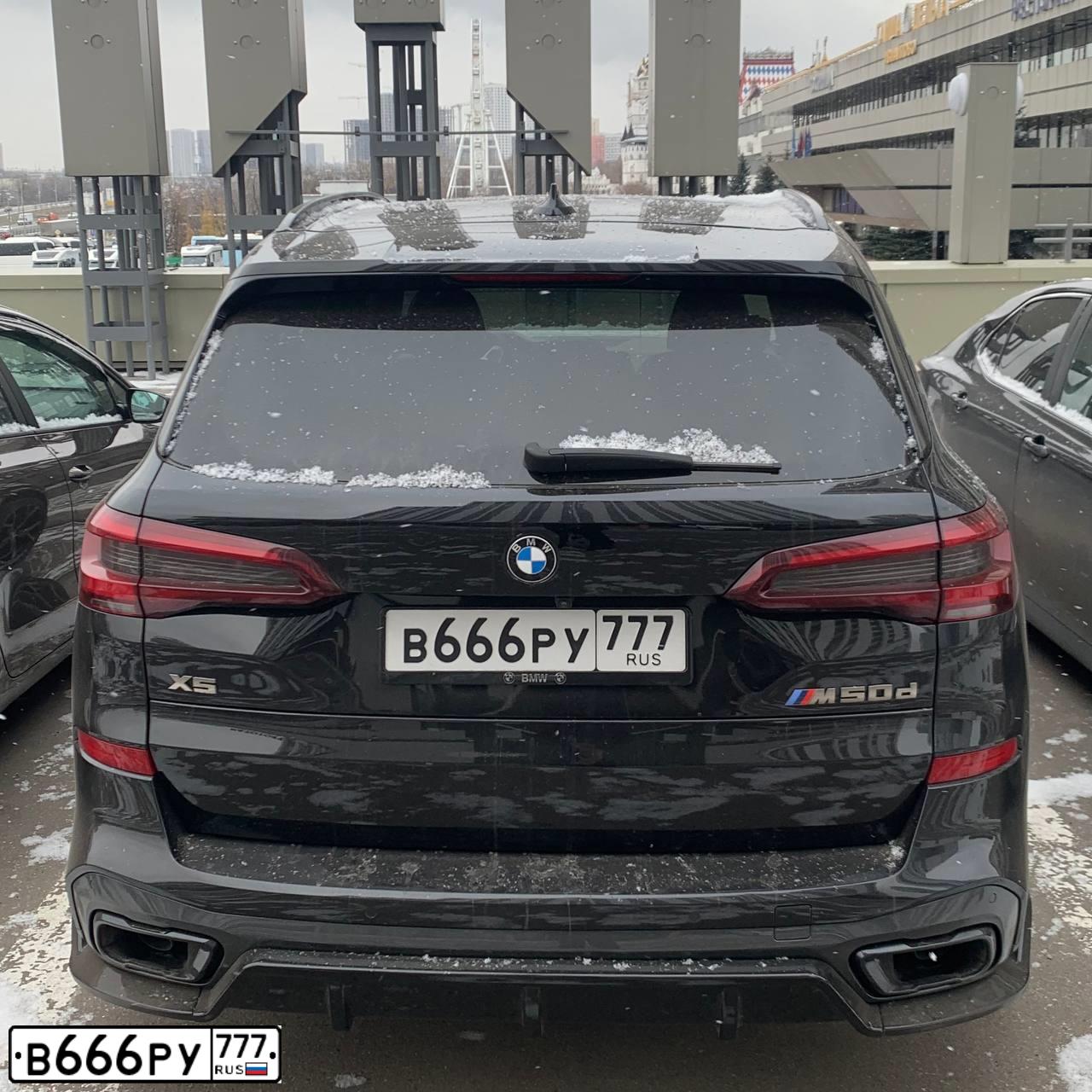 Фото автомобиля PEUGEOT BOXER, 2011 — госномер К671СМ777. Цвет: Белый