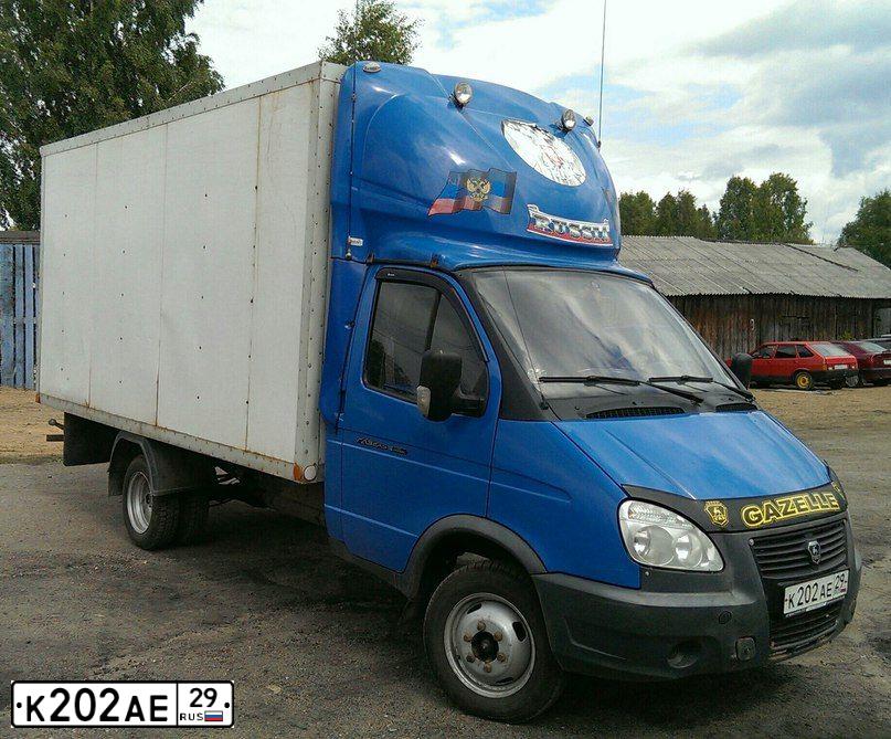Фото автомобиля GAZ 3302 GAZEL, 2011 — госномер В031ВА550. Цвет: синий