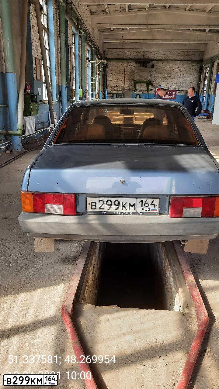 Фото автомобиля LADA 2109 SAMARA, 2000 — госномер К741НТ164. Цвет: СЕРО СИНИЙ