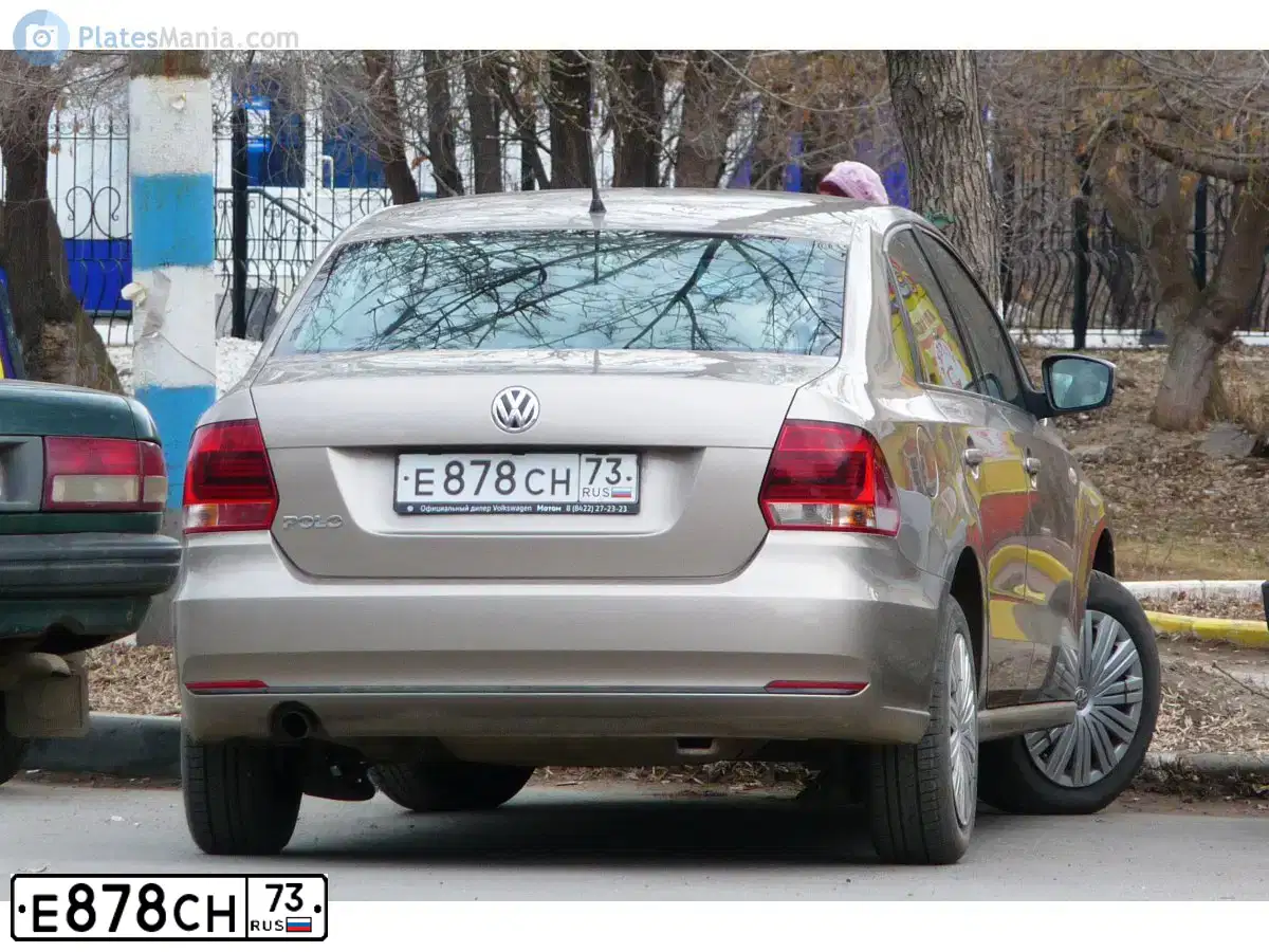 Фото автомобиля VOLKSWAGEN POLO, 2016 — госномер С583РМ716. Цвет: БЕЖЕВЫЙ
