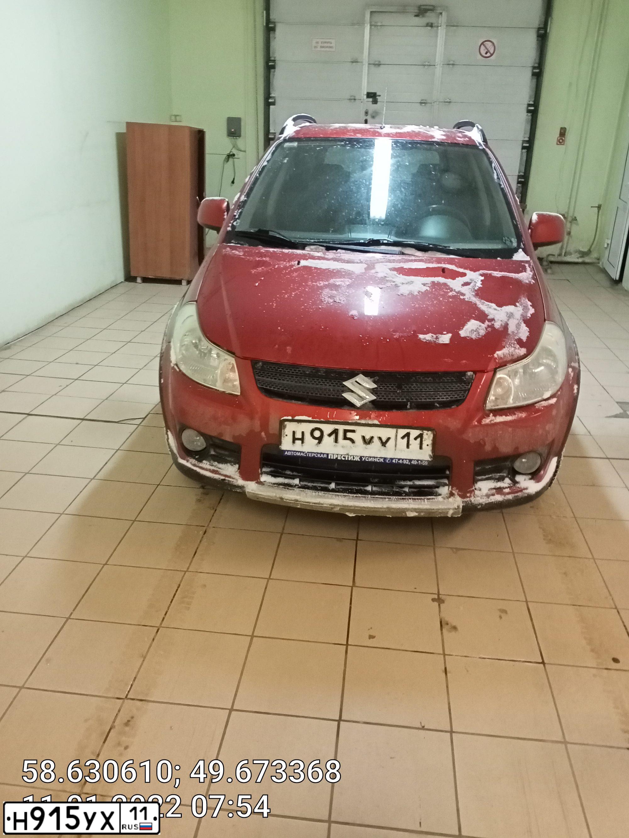 Фото автомобиля SUZUKI SX 4, 2007 — госномер В456ХО43. Цвет: Красный