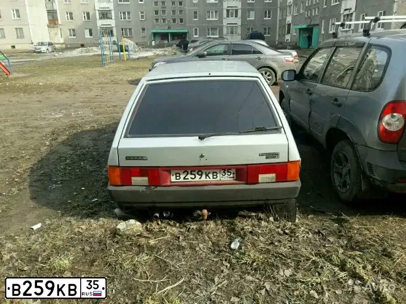 Фото автомобиля LADA 2109 SAMARA, 2001 — госномер А717КТ15. Цвет: СЕРЕБРИСТО-ГОЛУБОЙ