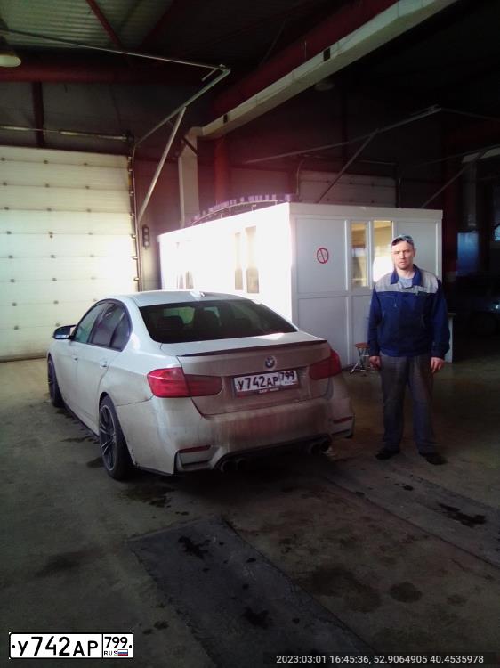 Фото автомобиля BMW SERIE 3, 2012 — госномер Е961МВ95