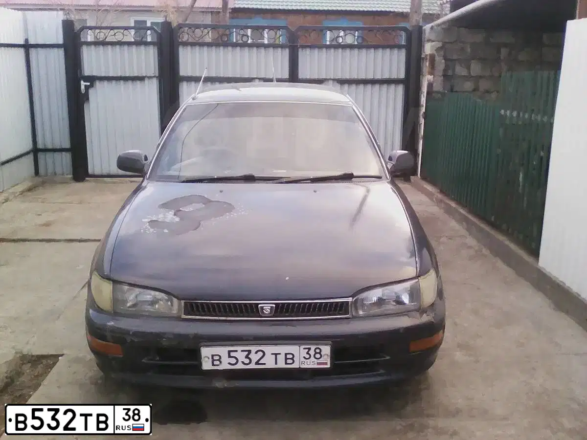 Фото автомобиля LADA 2106, 1992 — госномер В523ТВ38. Цвет: синий