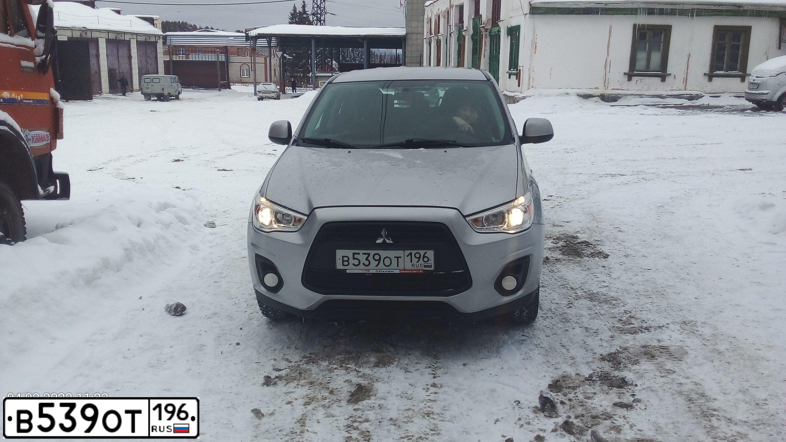 Фото автомобиля MITSUBISHI ASX, 2014 — госномер В539ОТ196. Цвет: СЕРЕБРИСТЫЙ