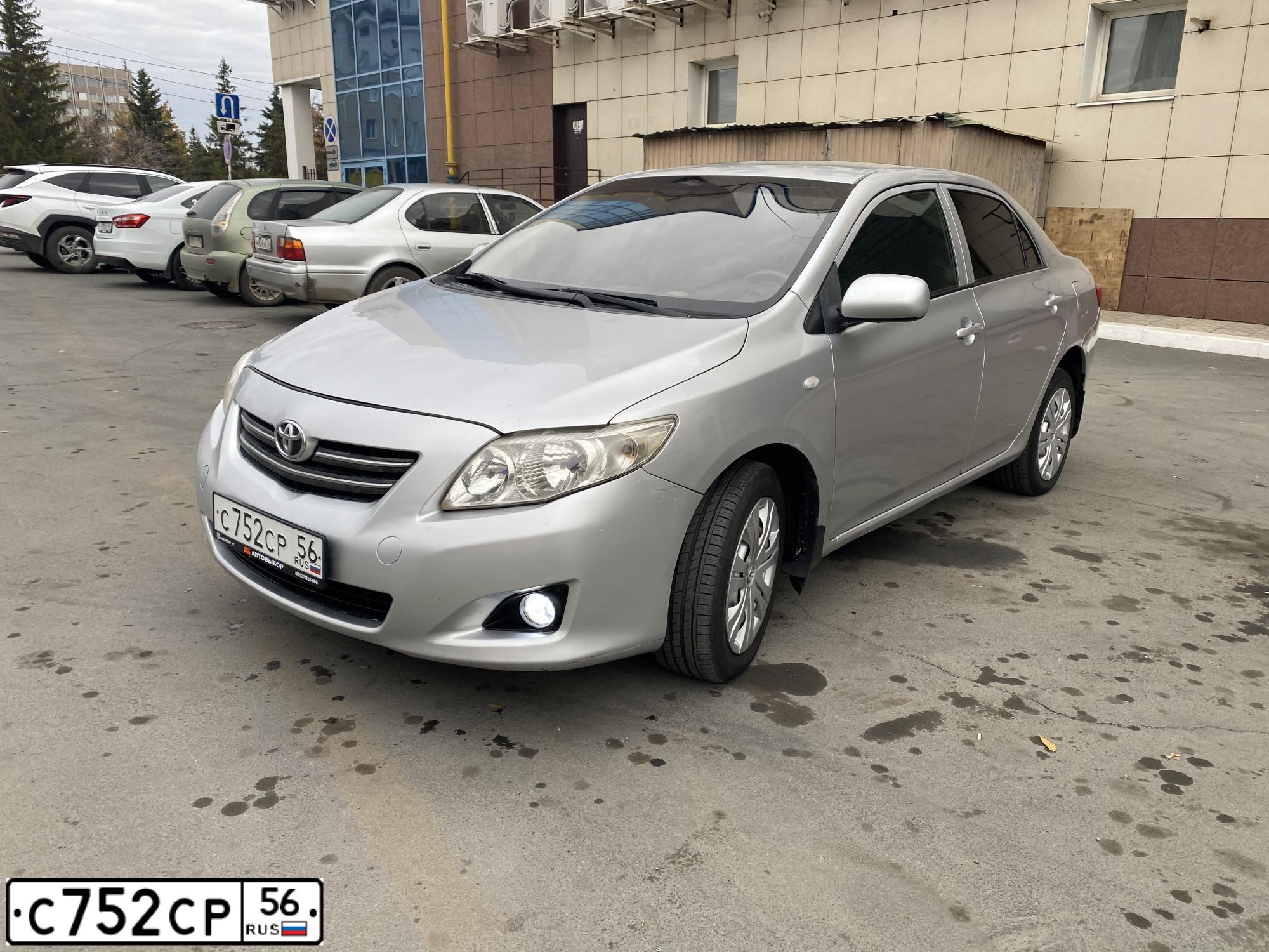 Фото автомобиля TOYOTA COROLLA, 2008 — госномер С752СР56. Цвет: СЕРЕБРИСТЫЙ