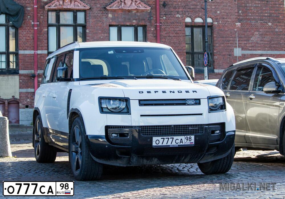 Фото автомобиля FORD F-150, 2019 — госномер К225АУ53. Цвет: ЧЕРНЫЙ