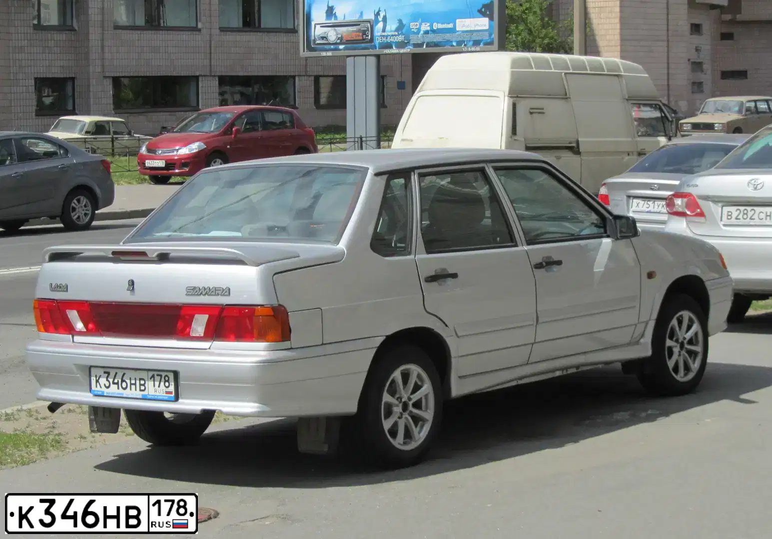 Фото автомобиля LADA 2115 SAMARA, 2011 — госномер К346НВ178. Цвет: СВЕТЛО-СЕРЕБРИСТЫЙ МЕТАЛЛ