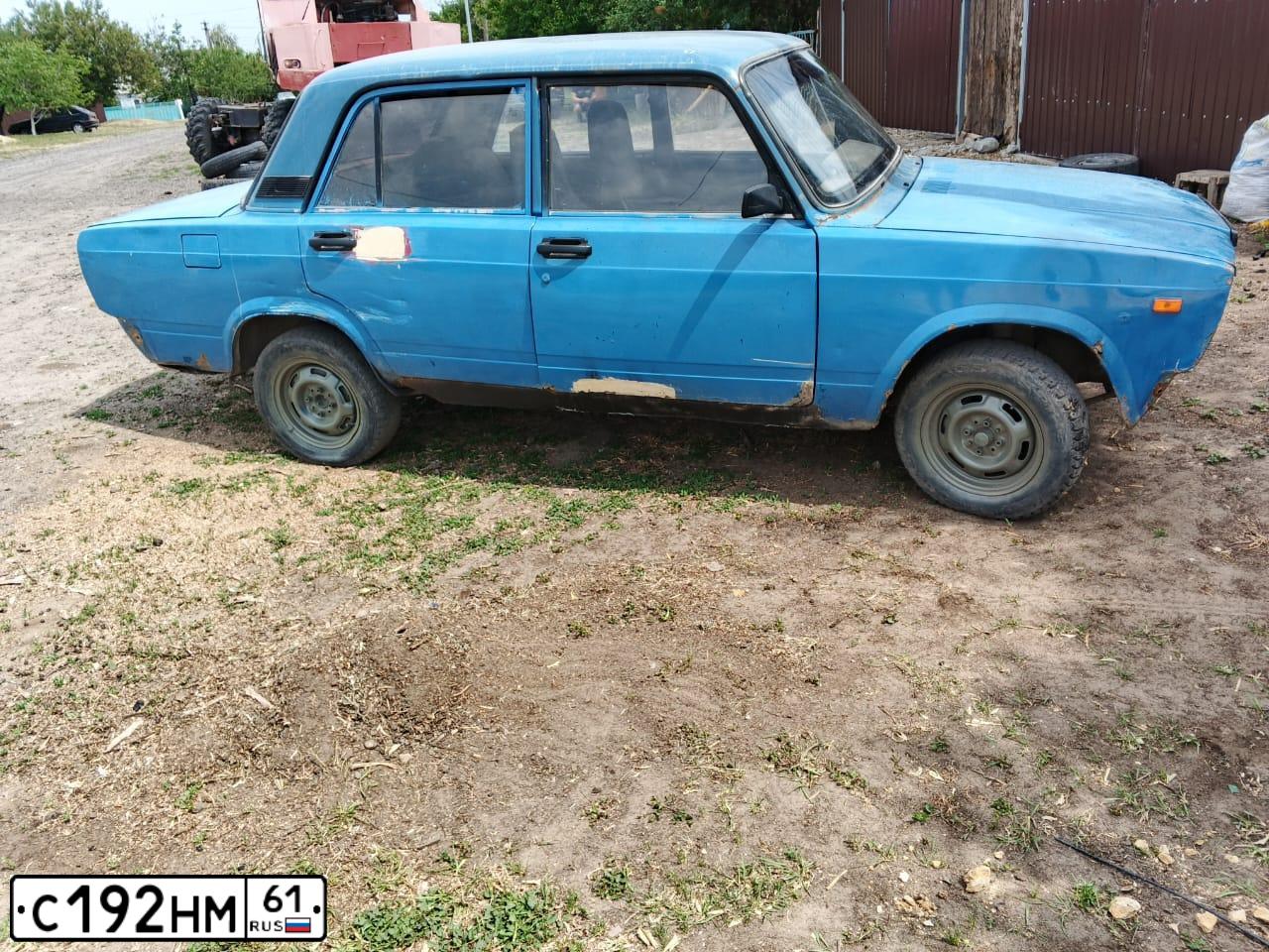 Фото автомобиля LADA 2107, 2003 — госномер С192НМ61. Цвет: СИНИЙ