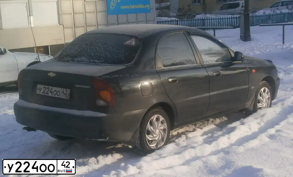 Фото автомобиля CHEVROLET LANOS, 2008 — госномер У678ЕС138