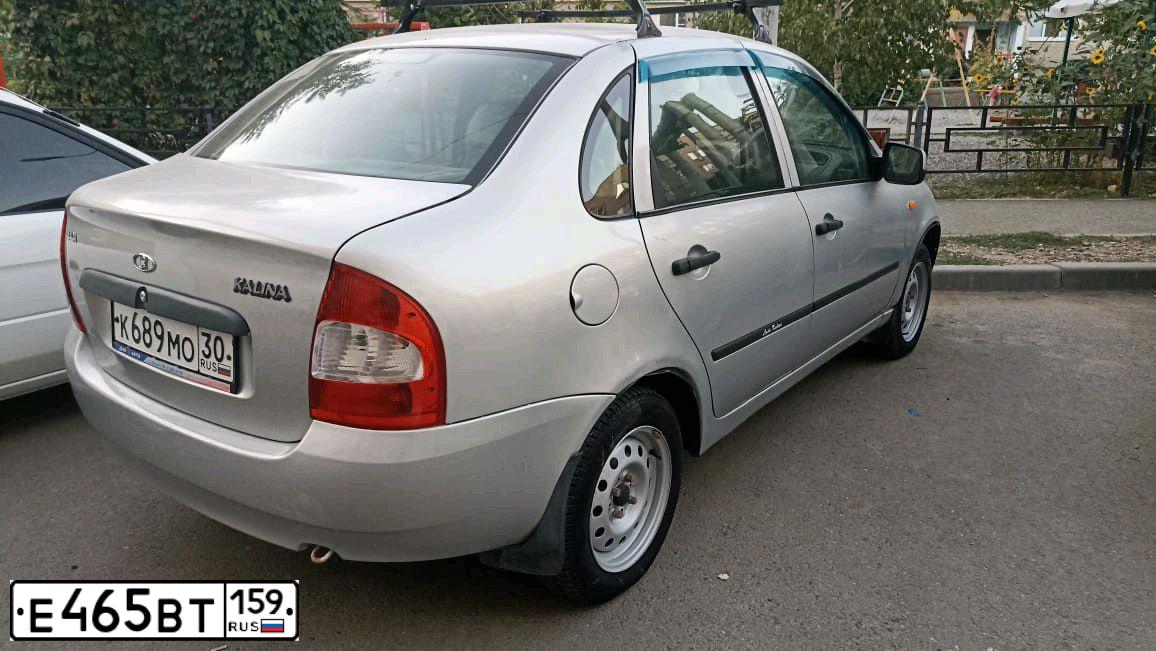 Фото автомобиля LADA 1118 KALINA, 2010 — госномер К689МО30. Цвет: Серебристый