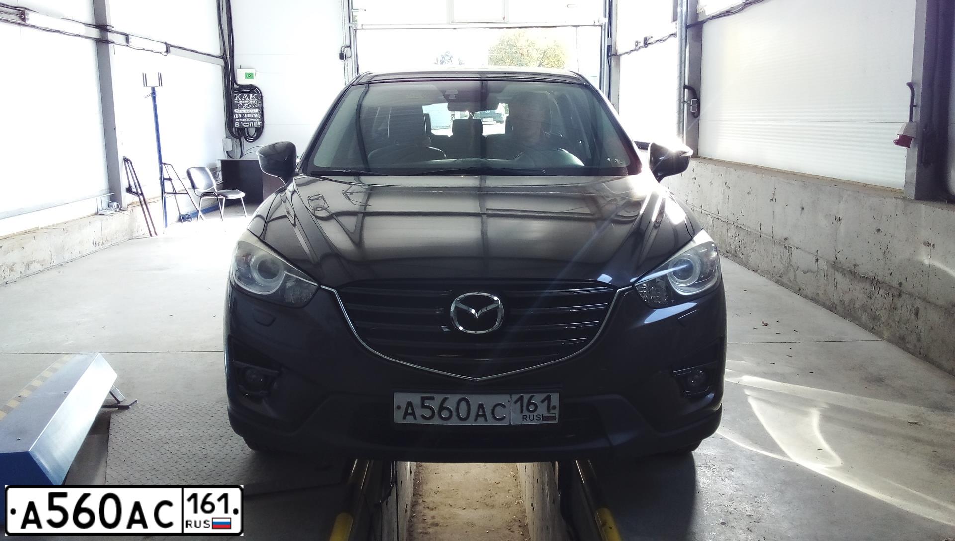 Фото автомобиля RENAULT FLUENCE, 2012 — госномер А560АС161. Цвет: ЧЕРНЫЙ