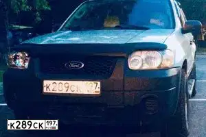 Фото автомобиля FORD ESCAPE, 2005 — госномер В451ХЕ750. Цвет: БЕЖЕВЫЙ