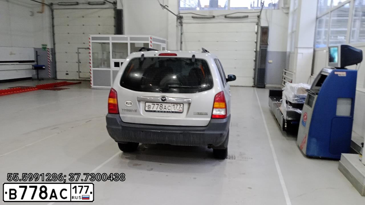 Фото автомобиля MAZDA TRIBUTE, 2004 — госномер В778АС177. Цвет: СЕРЫЙ