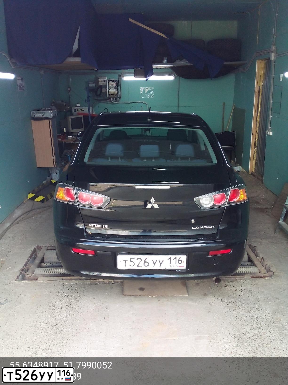 Фото автомобиля MITSUBISHI LANCER, 2014 — госномер Т526УУ116. Цвет: ЧЕРНЫЙ
