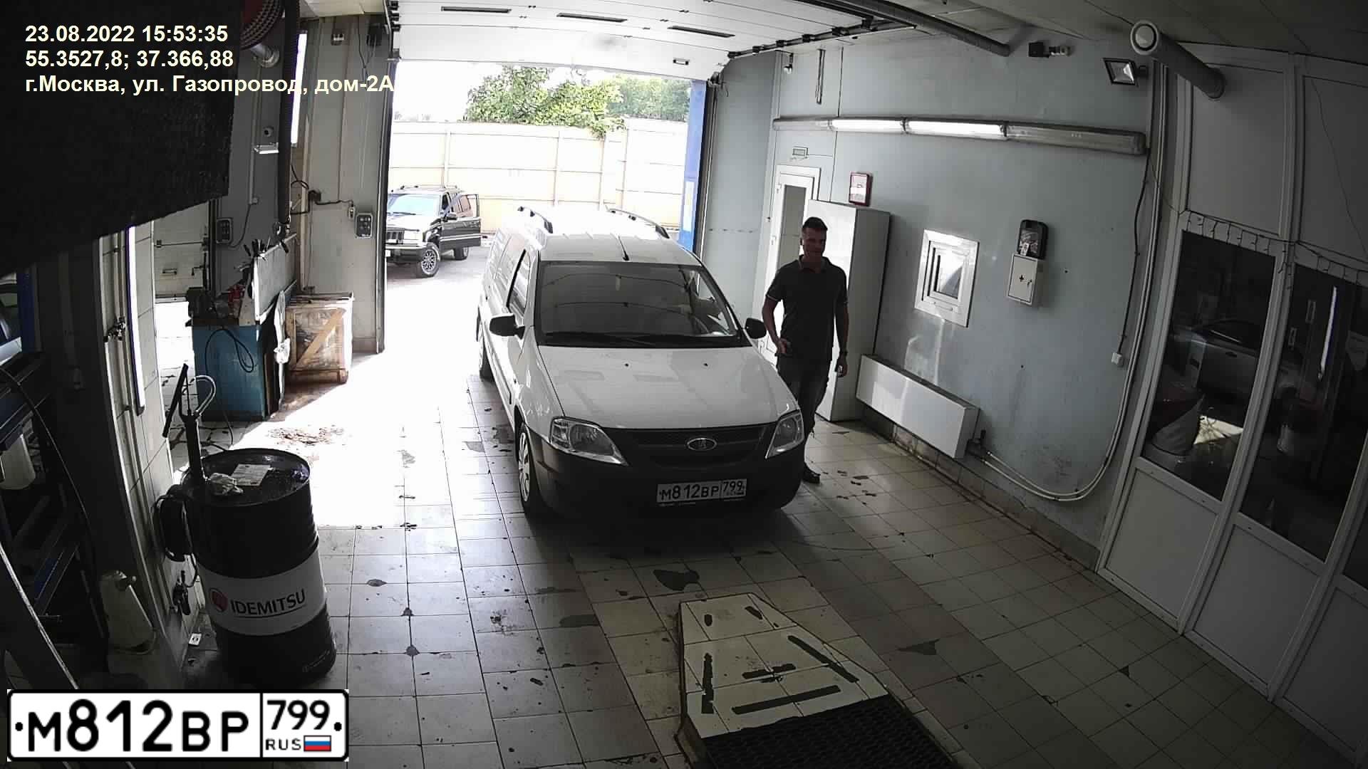 Фото автомобиля LADA LARGUS FURGON, 2018 — госномер М812ВР799. Цвет: Белый