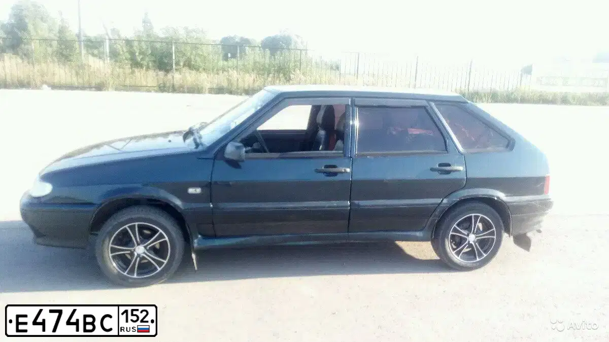 Фото автомобиля LADA 2114 SAMARA, 2006 — госномер Е474ВС152. Цвет: Темно-зеленый