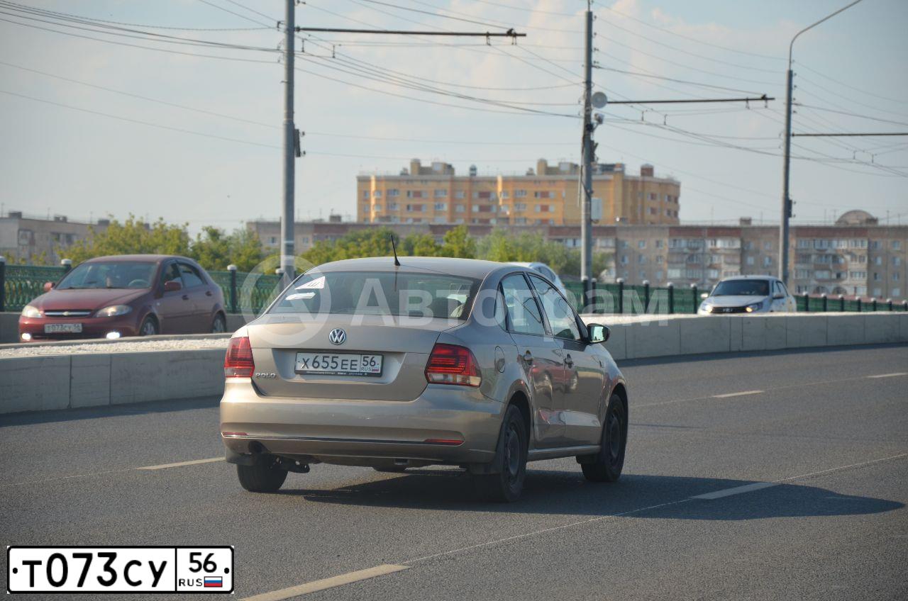 Фото автомобиля CHEVROLET LACETTI, 2008 — госномер Т073СУ56. Цвет: Красный