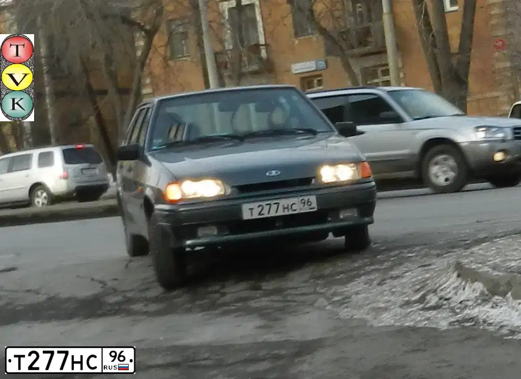 Фото автомобиля LADA 2114 SAMARA, 2011 — госномер Т277НС96. Цвет: Серо-сине-зеленый