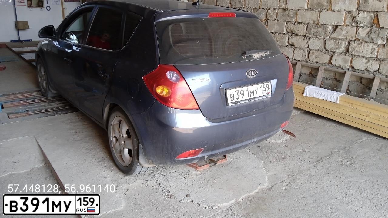 Фото автомобиля KIA CEE'D, 2009 — госномер В391МУ159