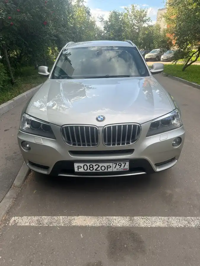 Фото автомобиля BMW X3, 2012 — госномер Р082ОР797. Цвет: Серый