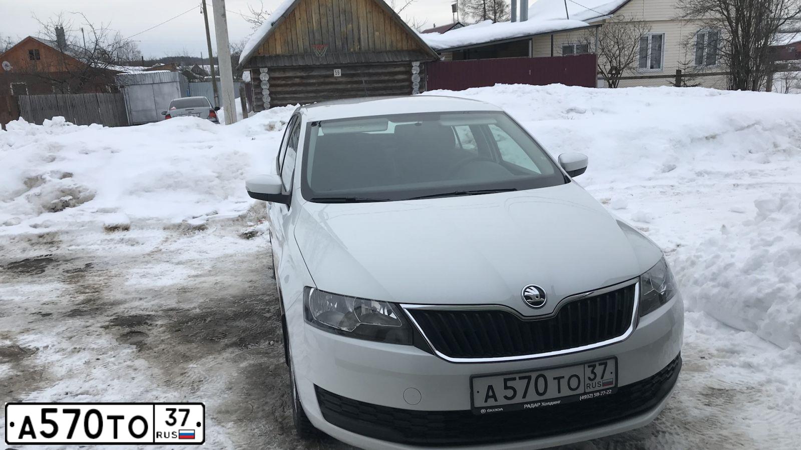 Фото автомобиля SKODA RAPID, 2017 — госномер В399ММ37. Цвет: Белый