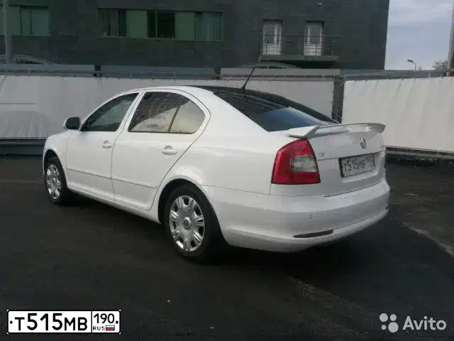 Фото автомобиля SKODA OCTAVIA, 2012 — госномер К919МК82. Цвет: Белый