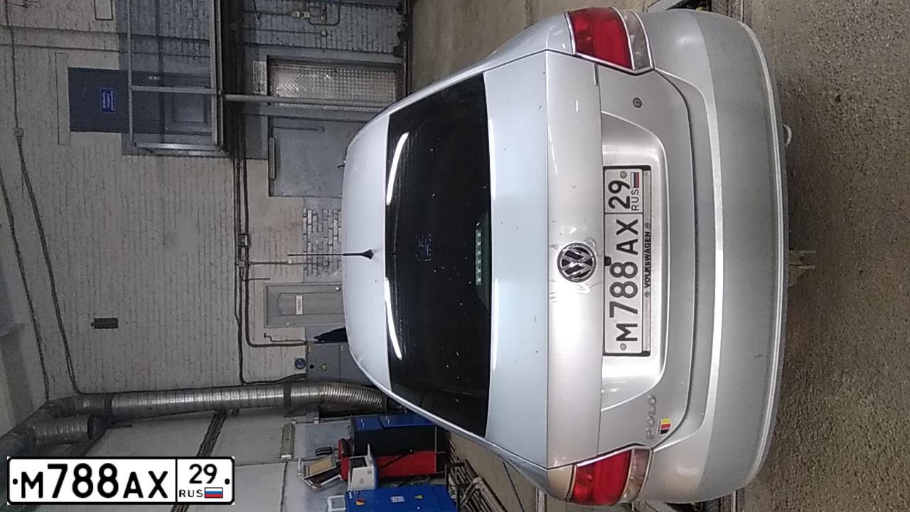 Фото автомобиля VOLKSWAGEN POLO, 2011 — госномер М788АХ29. Цвет: СЕРЕБРИСТЫЙ