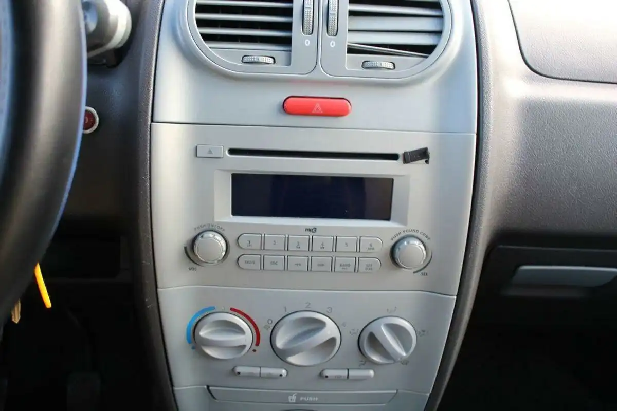 Фото автомобиля CHERY KIMO /A1/, 2011 — госномер Р588ОС159. Цвет: голубой