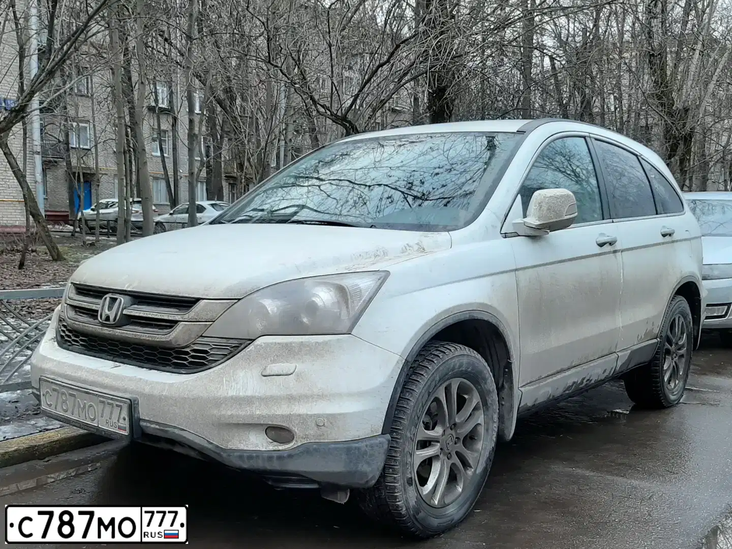 Фото автомобиля HONDA CR-V, 2012 — госномер О057ОУ68. Цвет: Белый